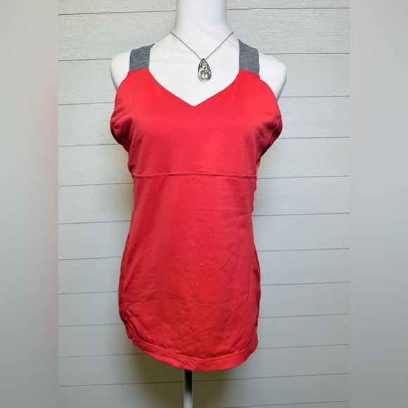 lululemon athletica Tops - Lululemon Athletica Red and Gray Active Top with Built in Bra Size 12